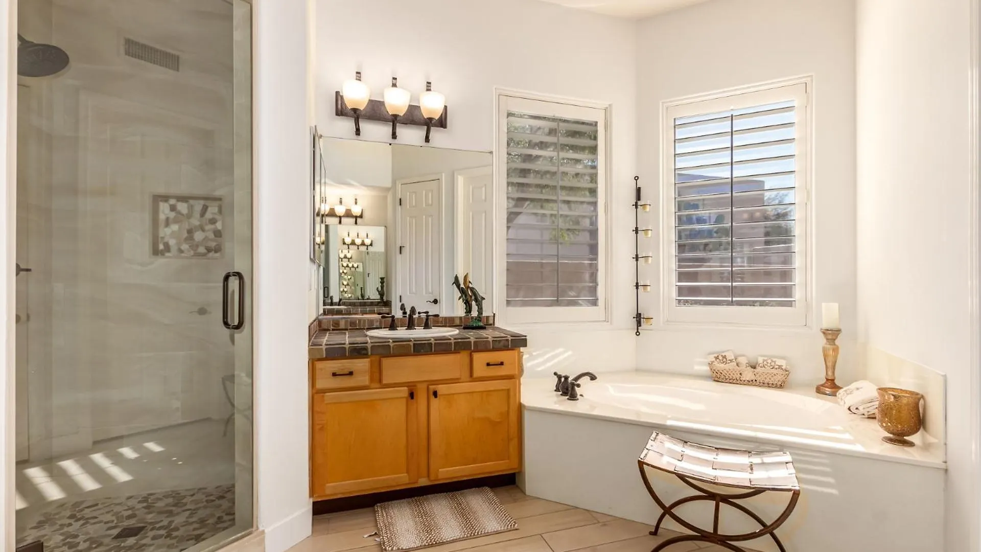 Gns Essentials - Scottsdale - 11302 E White Feather Ln