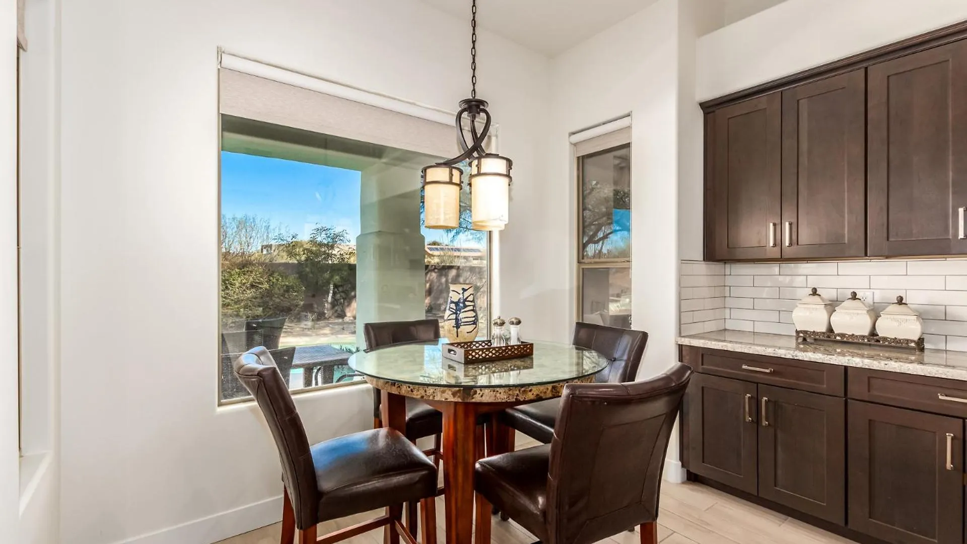 Gns Essentials - Scottsdale - 11302 E White Feather Ln 0*,  Estados Unidos